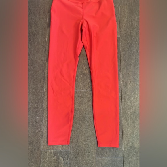 CARBON38 High Rise Legging in Red Small - Picture 2 of 8